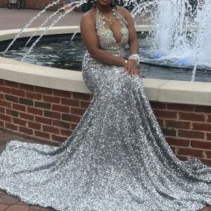 HALTER STYLE SILVER SEQUINS & IRIDESCENT RHINESTONE Prom Dress